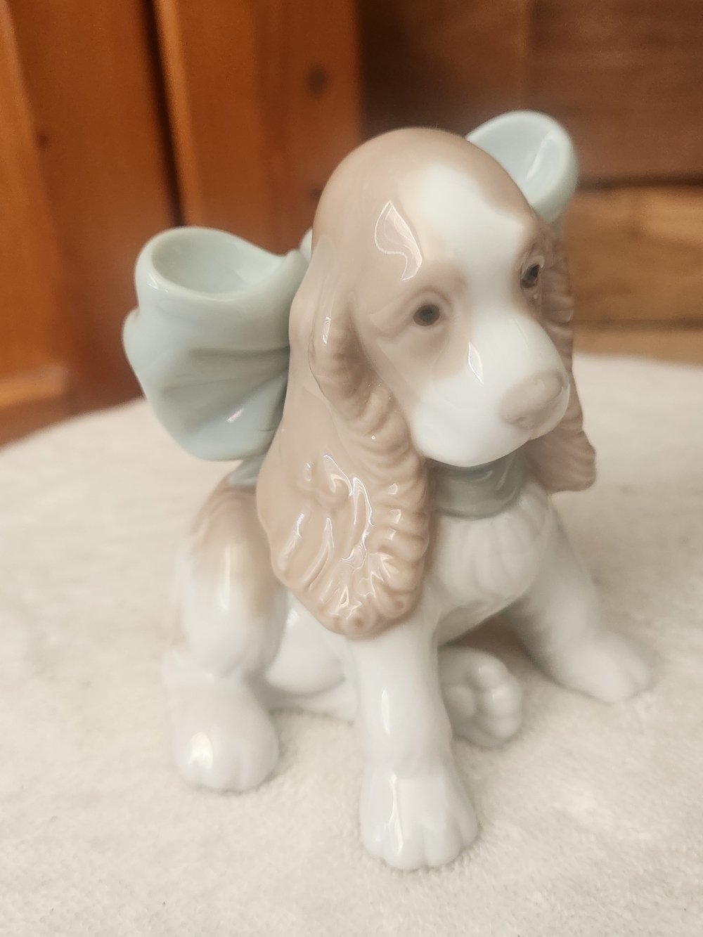 Nao By Lladro "Puppy Present" Porcelain Figurine # 1349 Spaniel Puppy VTG 2000